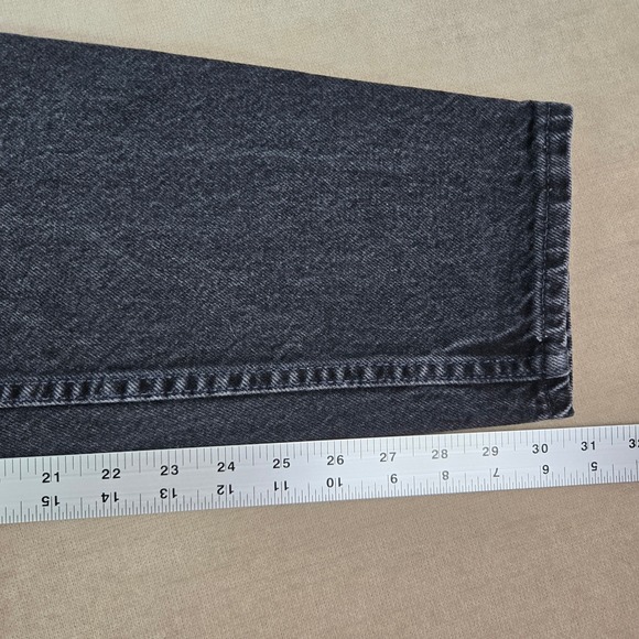 Levi's Black Straight Leg Women's Jeans - Picture 10 of 10